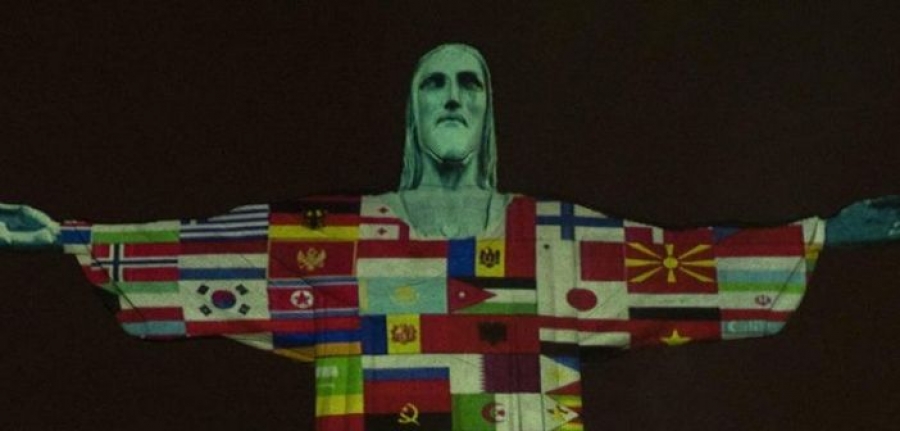 Το άγαλμα του Χριστού του Σωτήρος στο Ρίο ντε Τζανέιρο, απέναντι στον κορωνοϊό