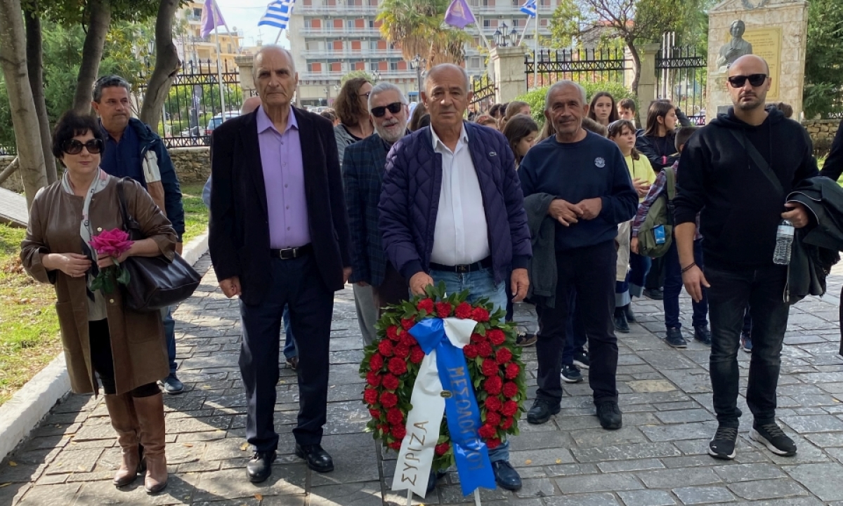 Κατάθεση Στεφάνου απο το ΣΥΡΙΖΑ Π.Σ. Μεσολογγίου για την επέτειο του Πολυτεχνείου