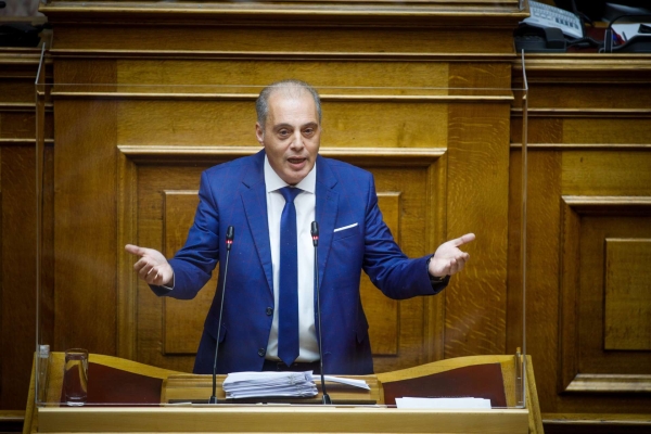 Ελληνική Λύση: Καλεί τα κόμματα της αντιπολίτευσης να καταθέσουν από κοινού πρόταση μομφής κατά της κυβέρνησης