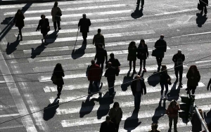 ΣΥΡΙΖΑ: «Η κυβέρνηση της ΝΔ εν μέσω εορτών κατάργησε τρία επιδόματα για ανέργους»