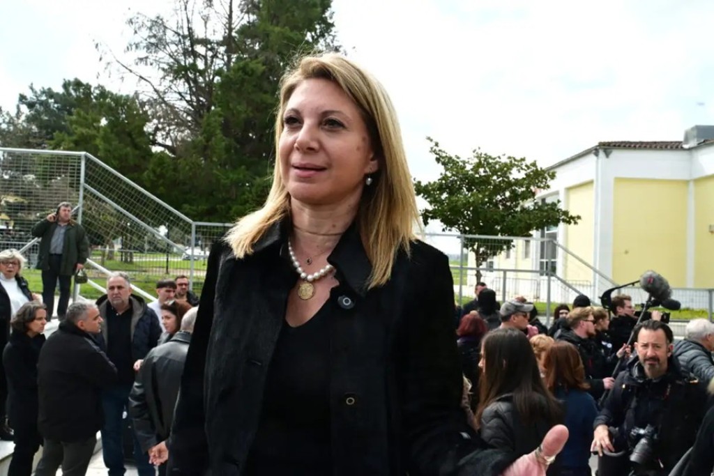 Μ.Καρυστιανού για Γ.Φλωρίδη: «Κατάντια να τον έχουμε υπουργό Δικαιοσύνης – Τρίζει η “καρεκλίτσα” του»